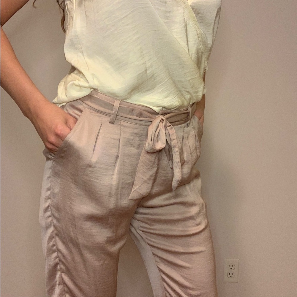 Blush silk jogger dress pant, tie belt and pockets